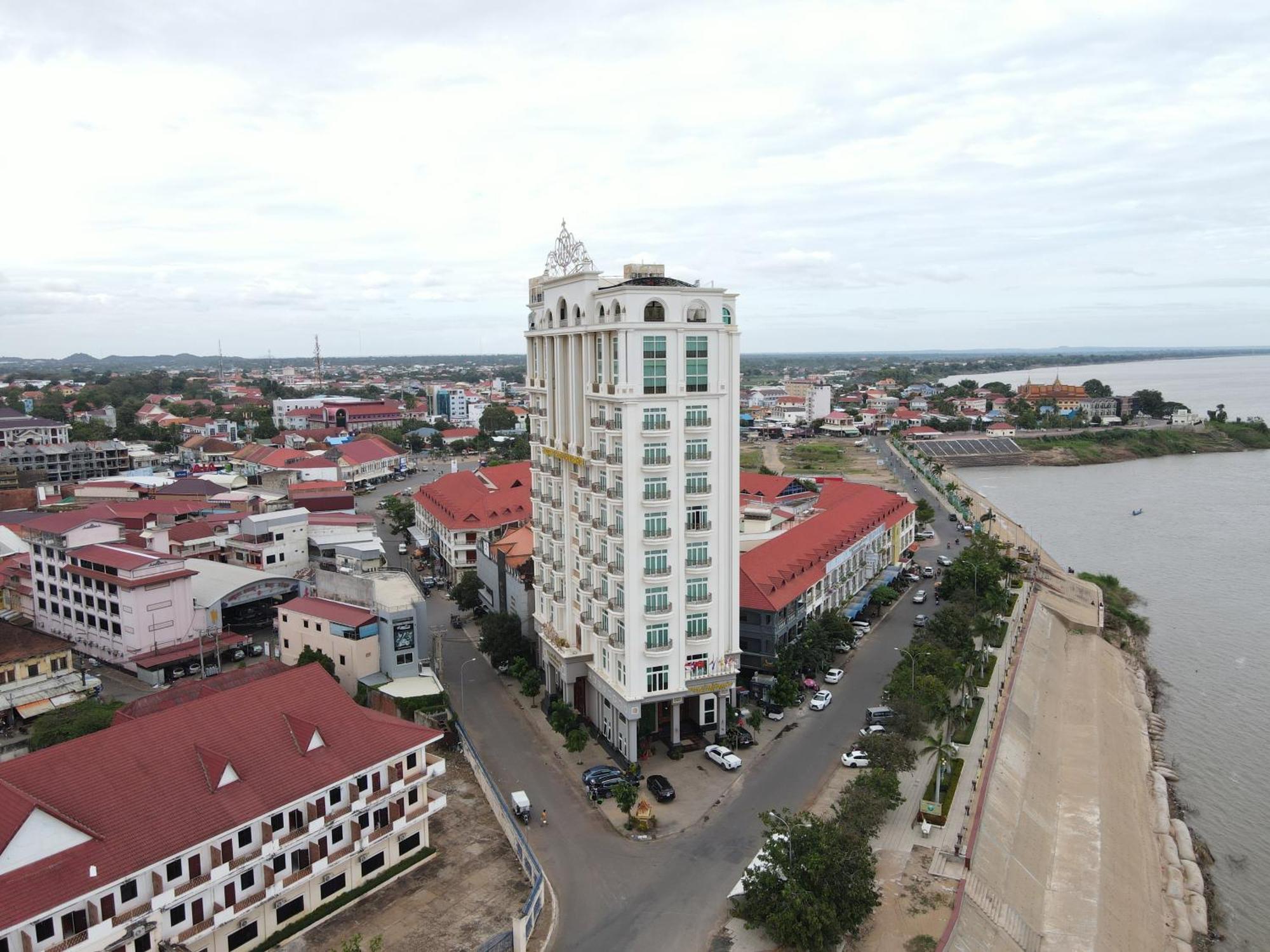 Lbn Asian Hotel Kampong Cham Exterior foto